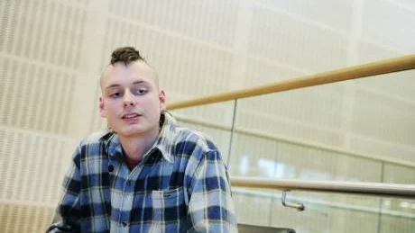 ANHÖRIG. Casper Andersson föreläste om hur det är att växa upp med någon som lider av schizofreni.Foto: Linda Wikström