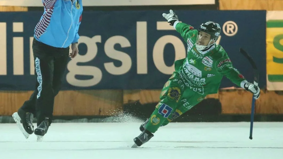Målskytt. Markus Kumpuoja i Hammarbytröjan.