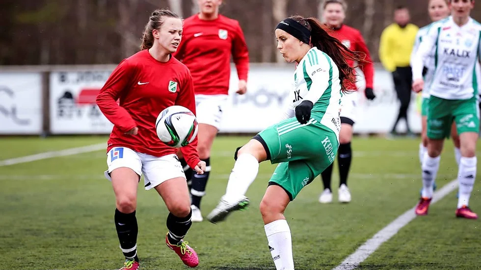 Serieledning. Viktoria Kennings Assi är tillbaka i toppen.