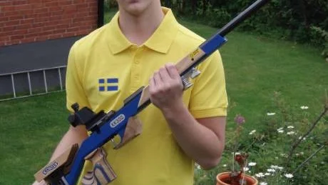 l Emil Jonsson.