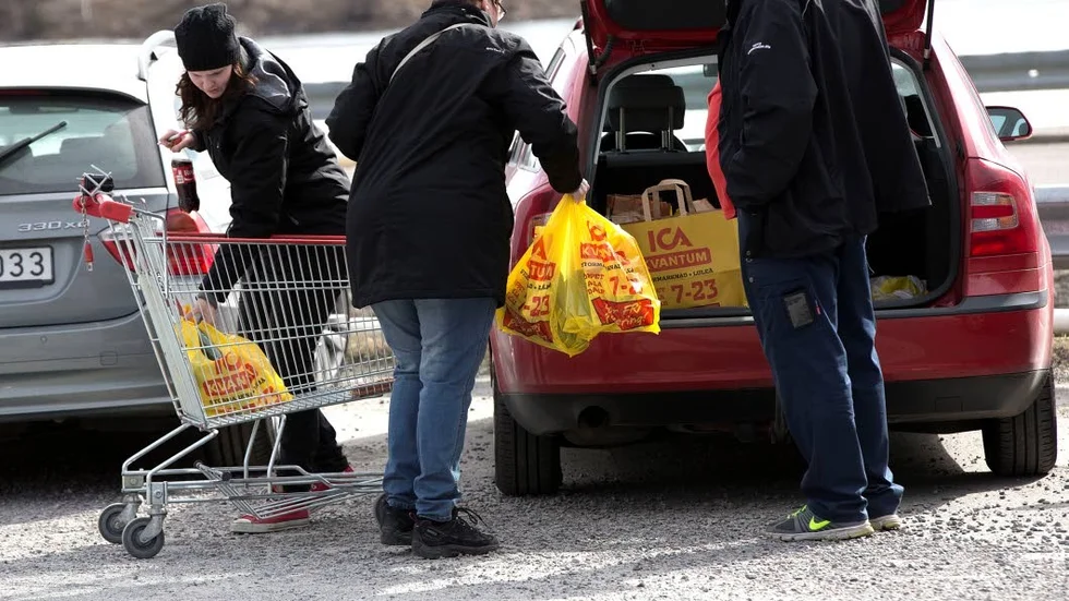 Snart borta? EU-parlamentet vill förbjuda den tunna plastpåsen som idag finns i handeln.