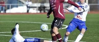 Johansson ska hålla Johansson i strama tyglar