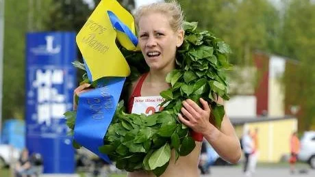 ETTA. Marie Eriksson vann halvmaran och blev därmed även DM-segrarinna.
