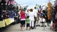 FEL PLATS. Varken knallar eller besökare trivdes i Södra hamn.