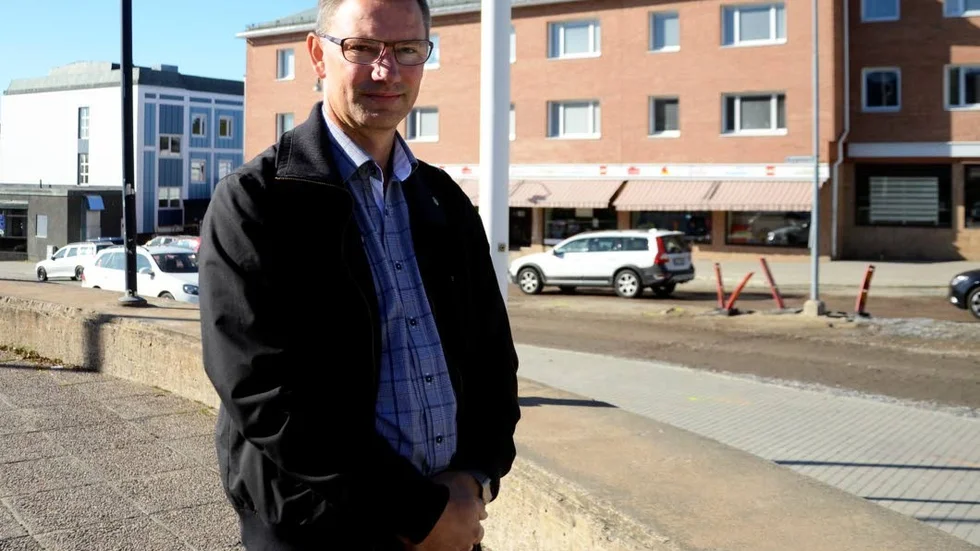 Besviken. Sven Nordlund är besviken över valresultatet. Nu ska partiet diskutera om man är beredda att samarbeta med S eller om man väljer opposition kommande mandatperiod.