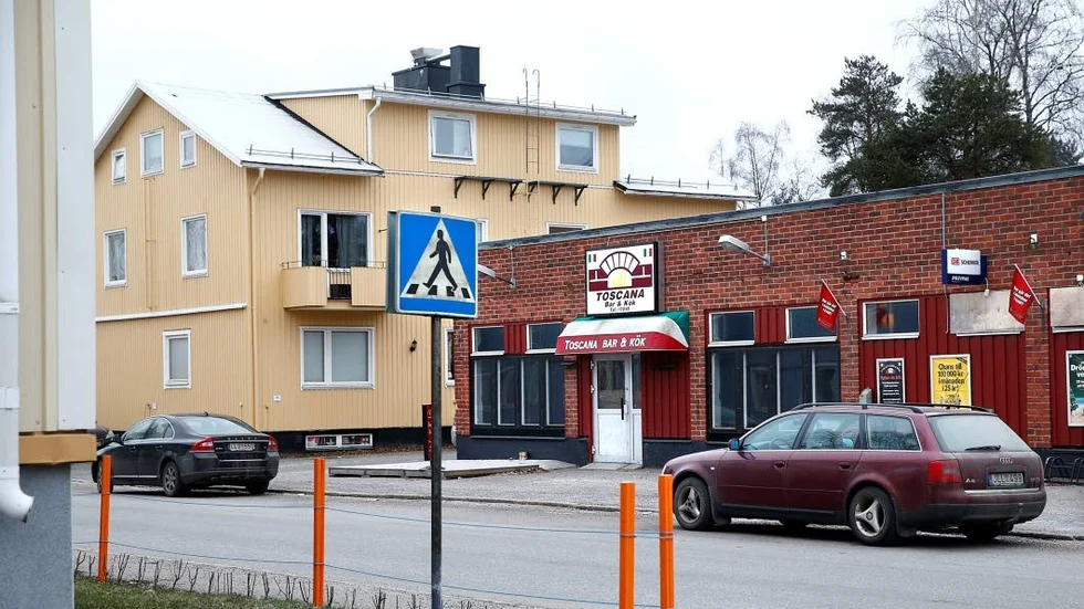 Hög musik. Restaurang Toscana på Skurholmen har drabbats av klagomål från grannar för sin livemusik på helgerna.