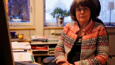Ulla Lundberg är nöjd med det nya systemet för hantering av representationsfakturorna.