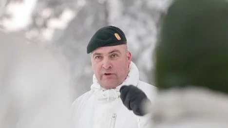 Överstelöjtnant Urban Edlund, chef för Arméns Jägarbataljon, säger att mer än 130 gruppbefäl och soldater kan komma att anställas under 2013.