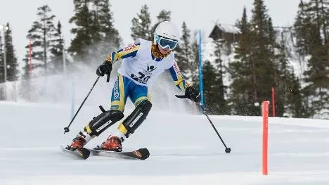 Linnea Utterström (bilden), IFK Arvidsjaur, blev etta och tvåa i Lilla Världscupen. Och samma resultat nådde klubbkompisen Signe Olofsson. (Arkivbild)