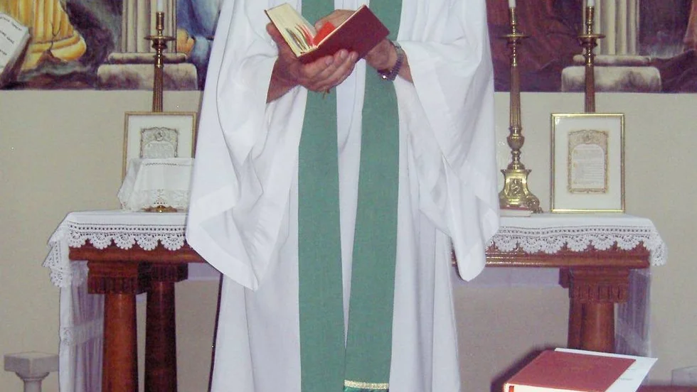 Göran Nilsson håller svenska gudstjänster i den katolska kyrkan på Rhodos.