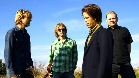 Torben Freytag, Fredrik Mattsson, Magnus Fagernäs och John Freytag utgör tillsammans Little red snapper. Fredrik är en av bandets leadsångare och spelar även gitarr och bas.