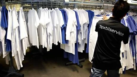 skuld. Textilservice är skyldig sin bank 23 miljoner kronor.