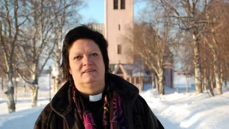 Ingrid Holmström-Pavval lämnar Arjeplogs församling. I mitten av april tillträder hon sin tjänst som kyrkoherde i Arvidsjaur.