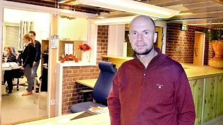 TUR. "All elektronik och alla arkiv har lyckligtvis klarat sig från vattenskador", säger kommunens informationschef Reine Sundqvist  Foto: Britt-Louise Spets