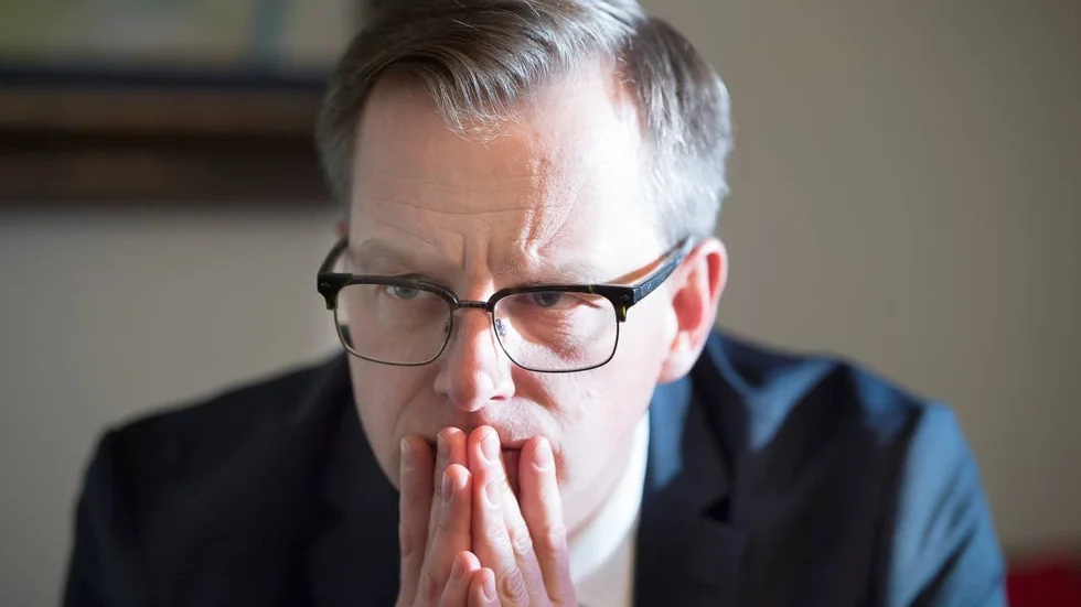 STATLIGA BOLAG. Näringsminister Mikael Damberg (S) hanterar statens företagsportfölj som innehåller omkring 50 hel- eller delägda bolag. Nu är det dags att se till att styrelserna i dessa bolag får en bättre förankring i samhällslivet även utanför 08-området.
