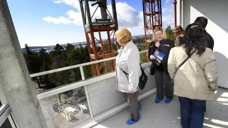 grann utsikt. Lägenheterna på de övre våningarna bjuder på en vacker vy över staden. Men då kostar de lite mer också.