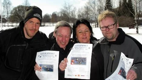 Sportdykarklubben i Piteå, Folkets husföreningen och FAMY i Norrbotten i form av från vänster Erik Lidström, Leif Lidman, Susanne Berglund och Tommy Wixner, laddar för den 31:a upplagan av Kanalsimmet den 30 april. Förutom simmet arrangeras en rad aktiviteter med majbrasa i Badhusparken.