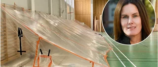 B-hallen i Luleå energi arena stängs av – i veckor • Golvet uppsågat • Grundskolechefen: "Vi ville inte ha det här beskedet"
