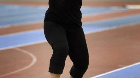 Helena Engman, Riviera, har i helgen chansen att ta sitt sjunde raka SM-guld i kulstötning inomhus. Sedan väntar inne-EM i Turin och en Europacuptävling på Teneriffa. (Arkivbild)