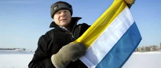 Niska flaggar för historiskt uppsving