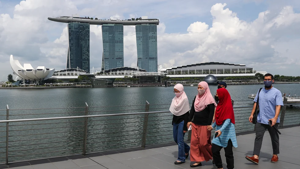 Högsta temperaturen på 40 år har uppmätts i Singapore. Bilden är tagen i juni 2020 i Marina Bay i Singapore.