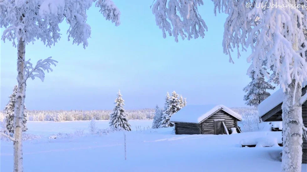 En fin men kall dag. Det var 27 minusgrader vid Torneälven i Junosuando när Ulf Johansson fotograferade.