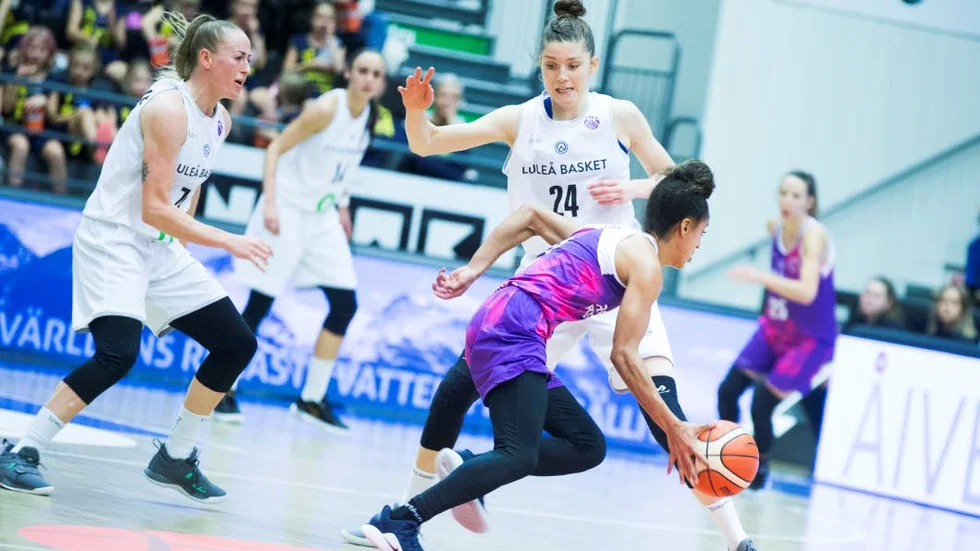 Luleå Basket förlorade matchen mot Artego Bydgoszcz efter en kollaps i den andra perioden.