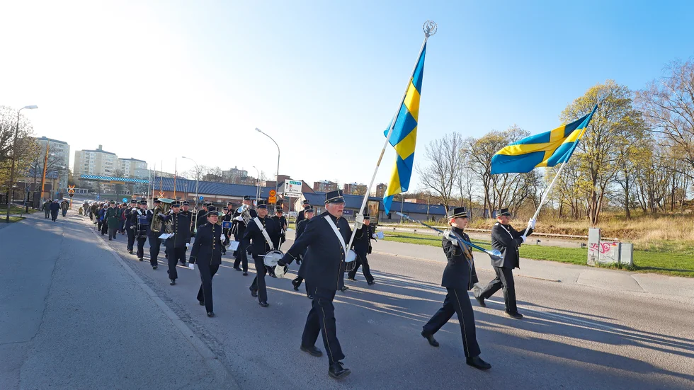 Skyttemusikkåren i Eskilstuna fortstätter spela in våren. På lördag den 13 maj ger "Skyttarna" en vårkonsert i Radermachersmedjorna, med massor av härlig popmusik på programmet. 