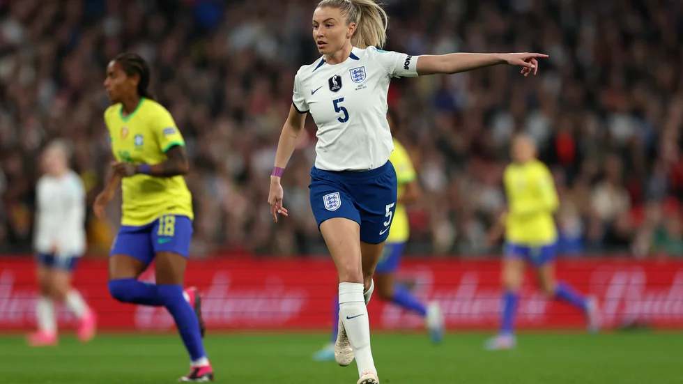 Englands lagkapten Leah Williamson missar fotbolls-VM. Arkivbild.