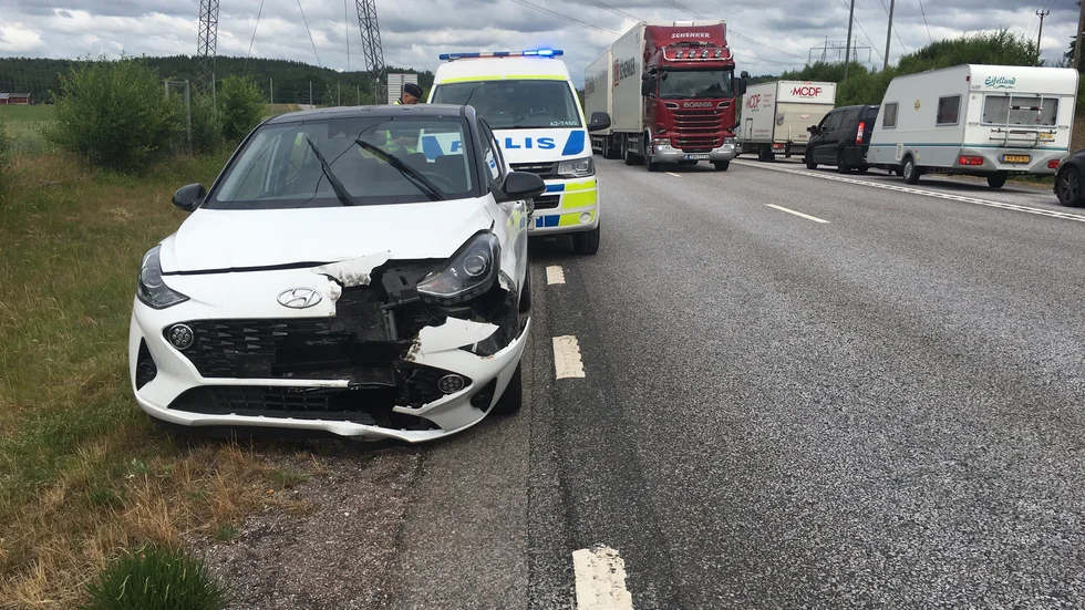 Bilen som träffades av däcket.