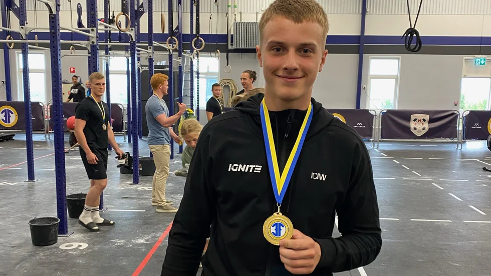 Att hela tiden få testa på något nytt var det som gjorde att Elliot Bird fastnade för crossfit och funktionell fitness.