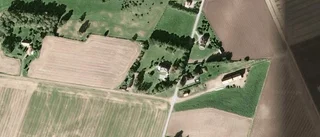 Stor villa på 285 kvadratmeter från 1918 såld i Ödeshög - priset: 3 950 000 kronor