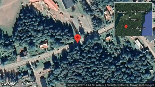 Olja på vägen stör trafiken