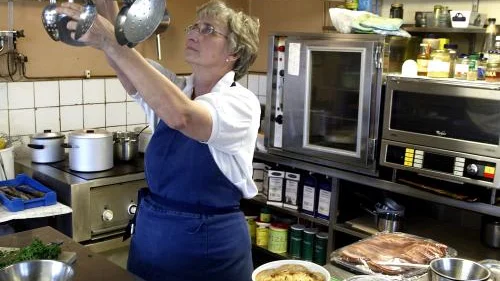 Gertie Lexéns dagar är fyllda med gästgiverisysslor. Hon och maken Ingemar kan ta emot 22 nattgäster och matsalen har plats för 70.