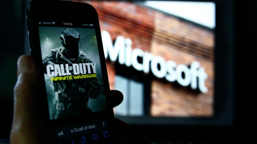 Enligt ett "bindande avtal" ska spelet "Call of duty" släppas på både Xbox och Sony Playstation även i fortsättningen. Arkivbild.