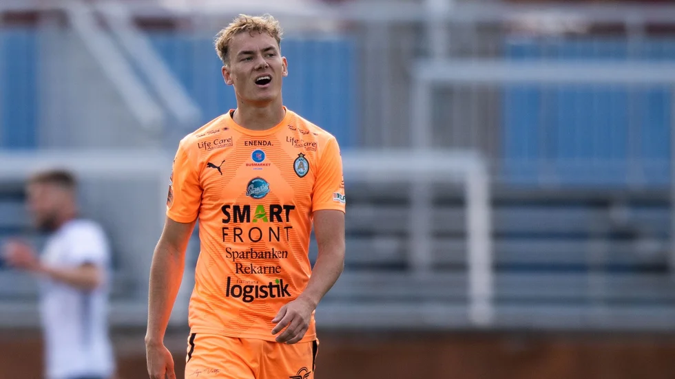AFC föll i omstarten av Superettan. "Vårat spel var väl ändå ett framsteg jämfört med de andra matcherna i år", säger backen Anton Ekeroth.