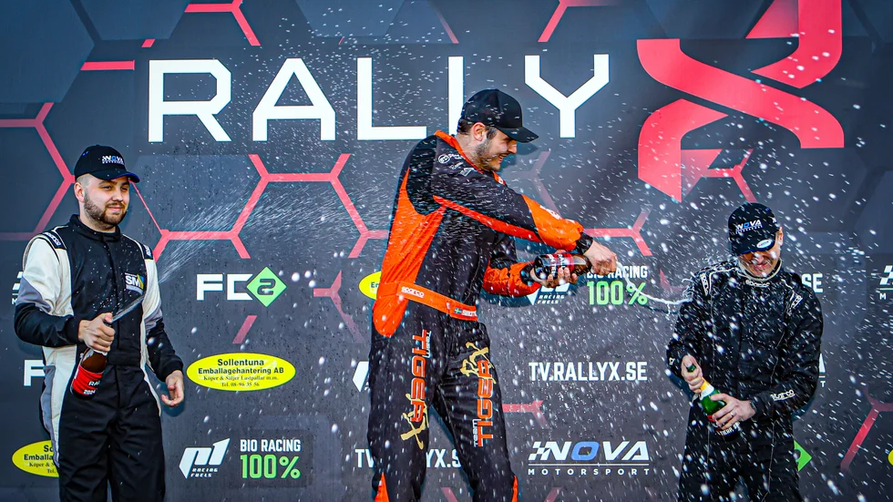 Simon Tiger pallade för trycket och säkrade titeln i Rally X Nordic med en deltävling kvar.