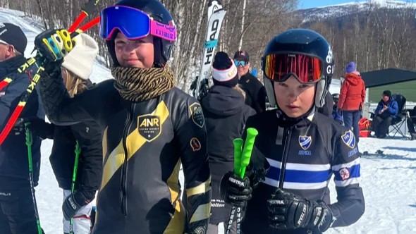 Agnes Lundgren, Piteå och Malte Olofsson, Arvidsjaur avslutade säsongen på topp i Tärnaby.
