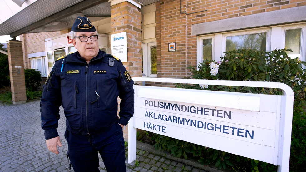 Polischef Johan Levin uttalar sig efter att ett våldsamt medborgargarde etablerat sig i Nyköping.