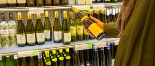 "Ett rödtjut för fred": Stöd till illegal ockupation på vinhyllan