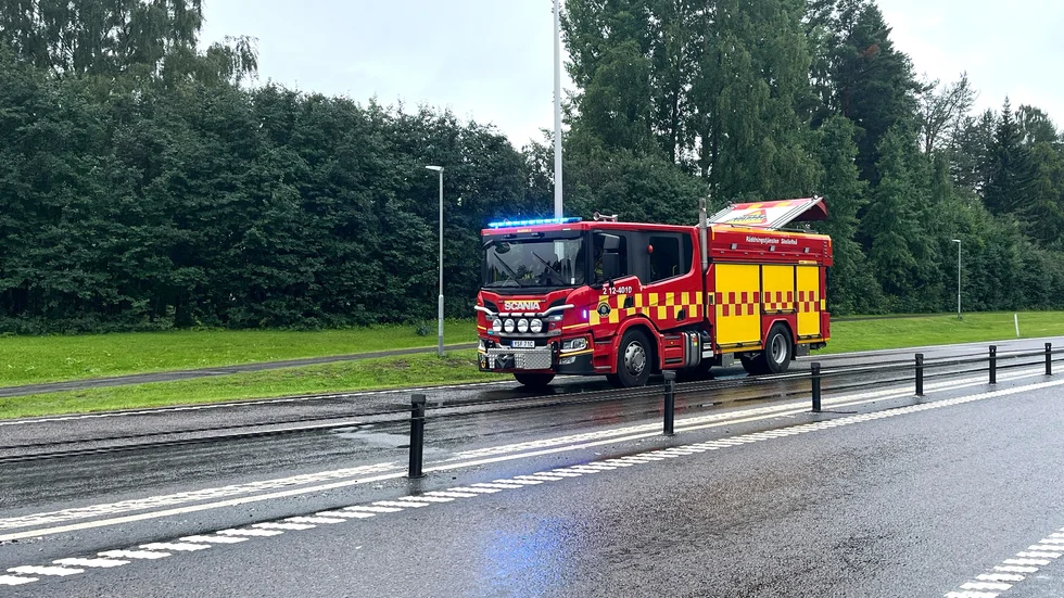 Räddningstjänsten larmades till platsen.