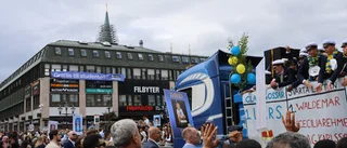 Vad sänder studentflaket för signaler?