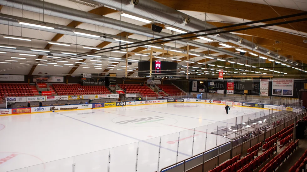 Almtuna och Uppsala kommun har en pågående dialog kring upprustningen av hallen.