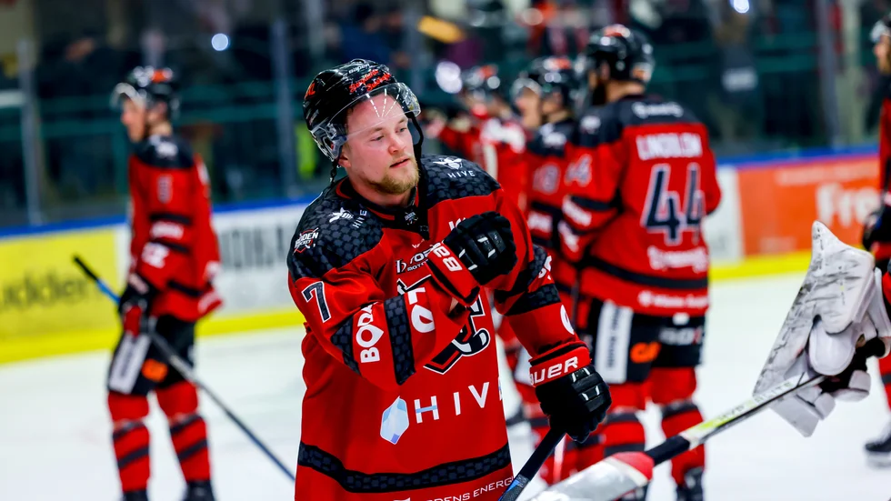 Felix Dahlroth fortsätter att ösa in mål i allettan. Backen gjorde i matchen mot Lindlöven sitt tionde mål.