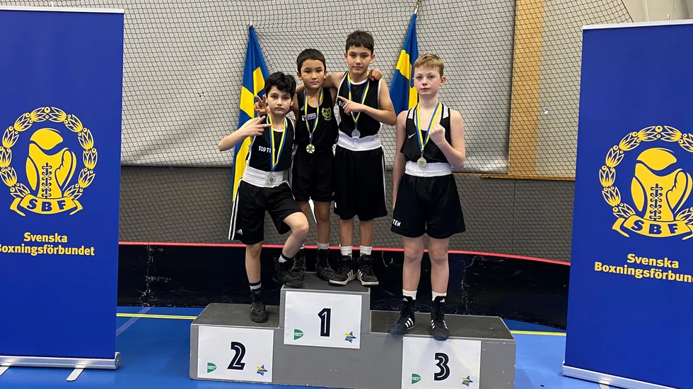 Alla medaljörerna från Nyköpings BS under diplomboxnings-SM.