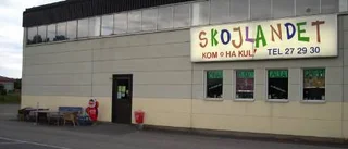 Sövande fotobok om folkhemmet i förfall
