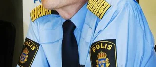 Chefen visar upp sig