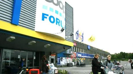 Coop forum i Kiruna har problem med fåglar. Något som kan sprida smitta bland livsmedel. FOTO: Lina Norberg Juuso
