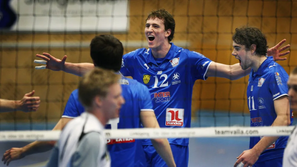 Aidan Zingel svarade för 14 poäng och dominerade stort mot Vingåker.