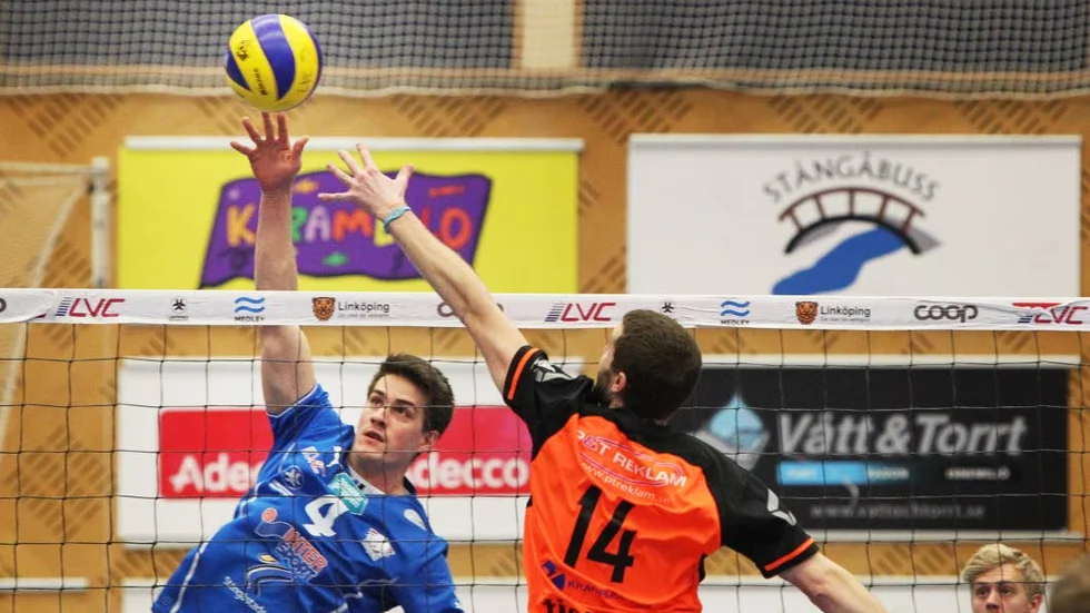 Carl Ahremark och de andra i LVc slog Tierp enkelt med 3-0 och är nu nära att säkra seriesegern.